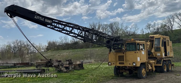 1982 Little Giant 48 crane - DT0737