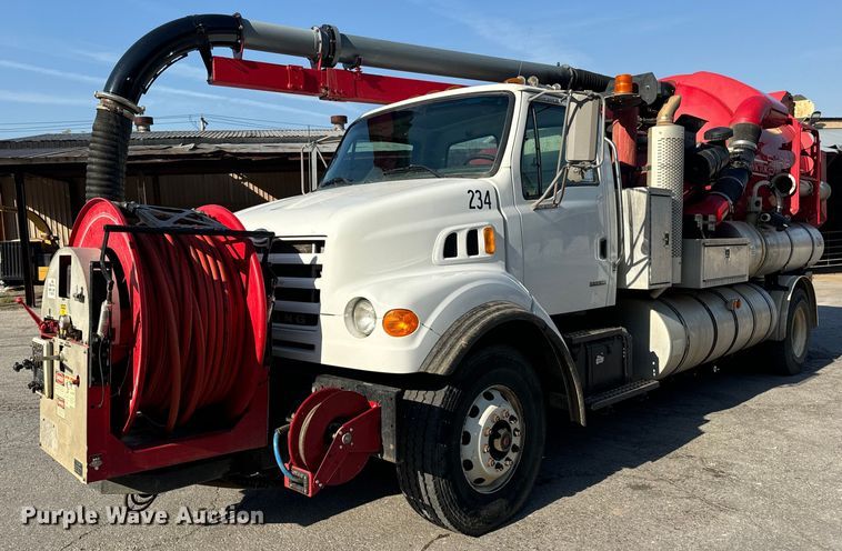 2004 Sterling L7500 sewer jetter truck - DV1933