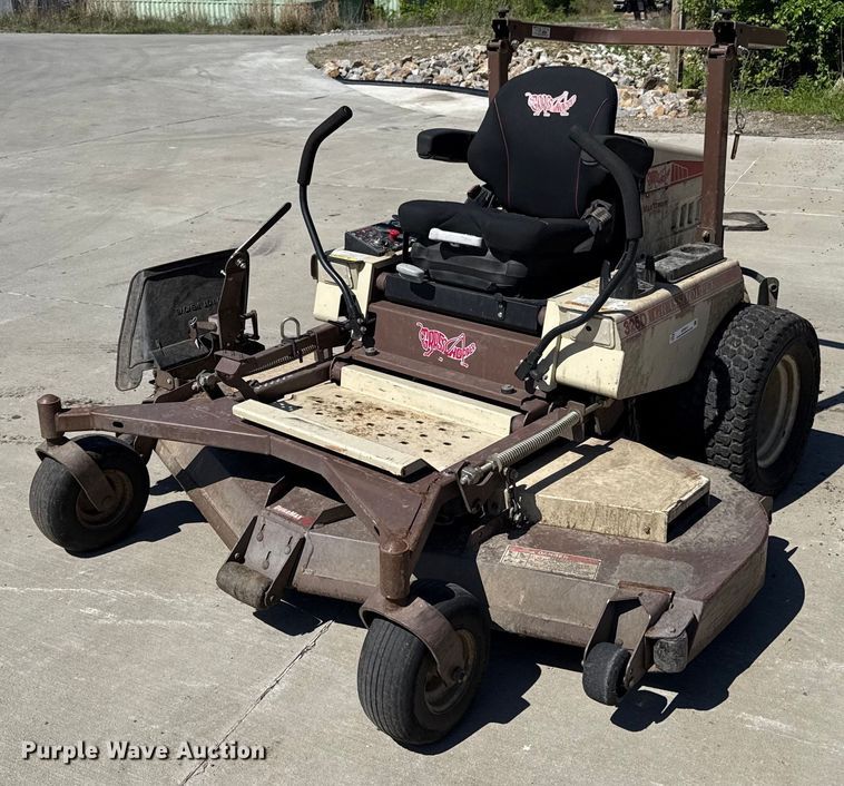 Grasshopper 325D ZTR lawn mower - DZ4011