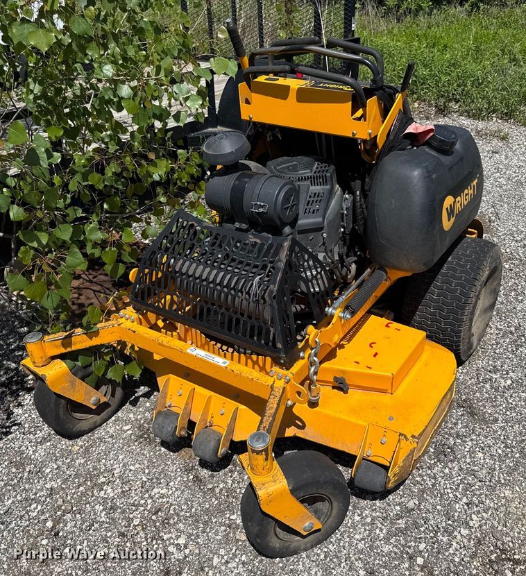 Wright ZTR lawn mower - DZ4016