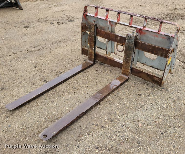 MDS 46" L skid steer forks - EA2426