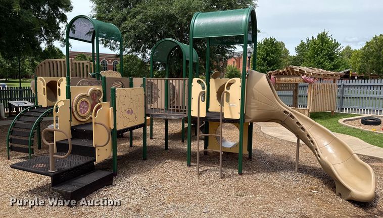 Landscape Structures Sidewinder play ground equipment - EJ8754