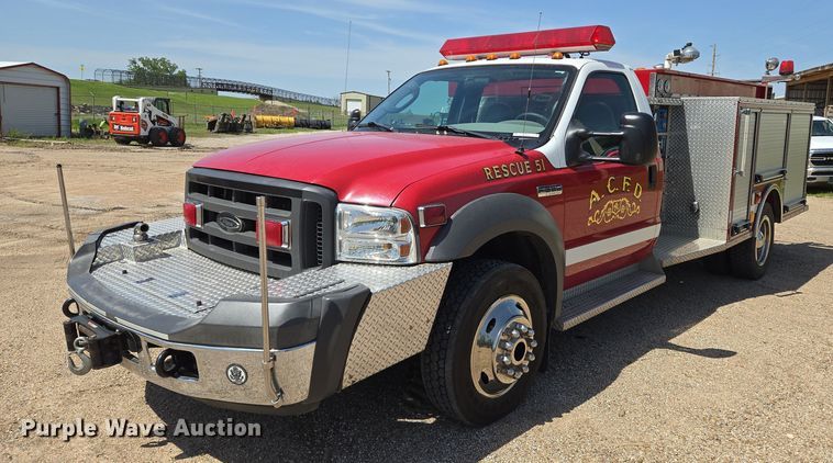 2005 Ford F550 Super Duty XL rescue pumper fire truck - EN8928