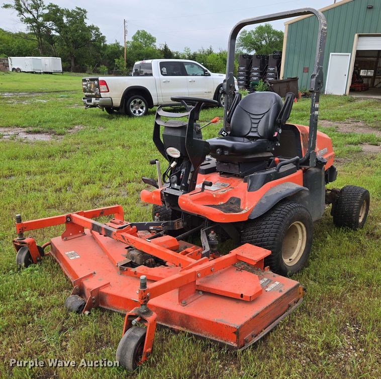 2015 Kubota F2690 lawn mower - EN8957