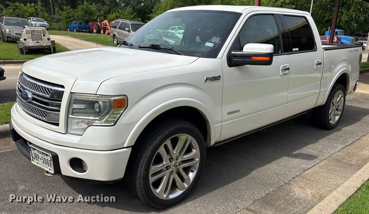 2013 Ford F150  SuperCrew pickup truck - ND9702