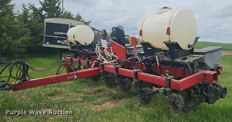 Case IH 1200 no-till planter - DO7946