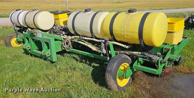John Deere planter - DT7747