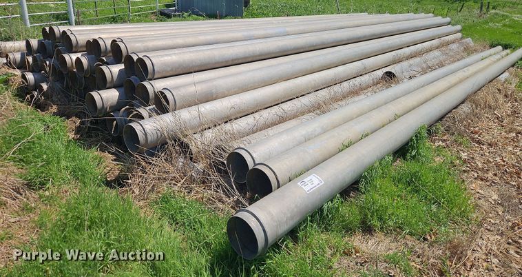 Approximately 75 irrigation pipe - EB7997