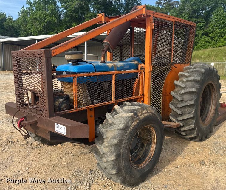 2001 New Holland 7610 tractor - EC3573