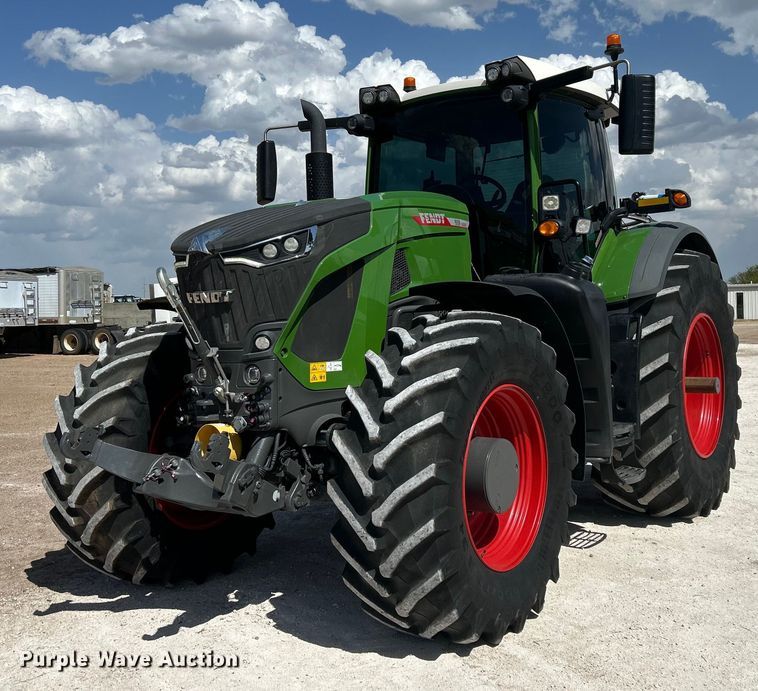 2023 Fendt 939 Vario MFWD tractor - EL2007
