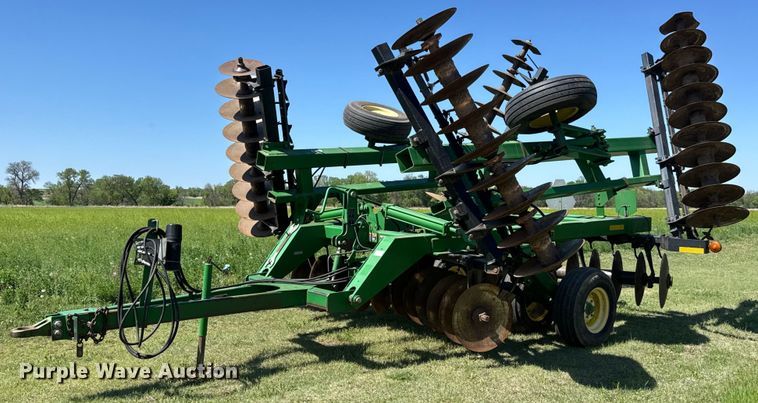 John Deere 637 tandem disk - EQ1436
