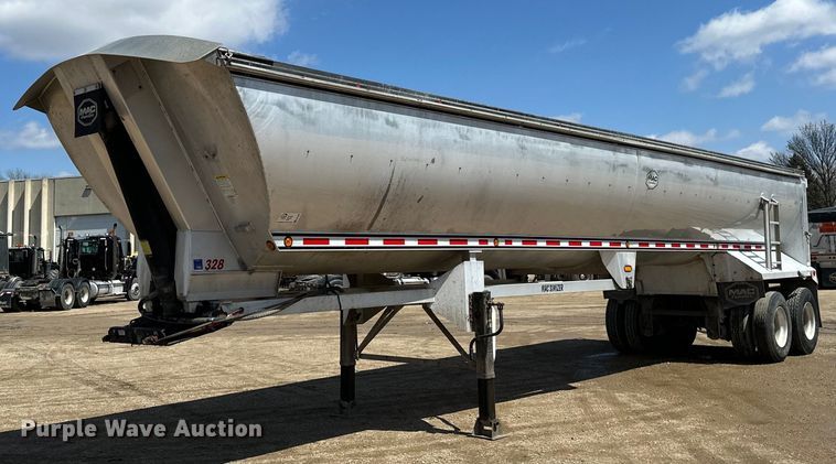 2010 Mac Trailer end dump trailer - EA2393
