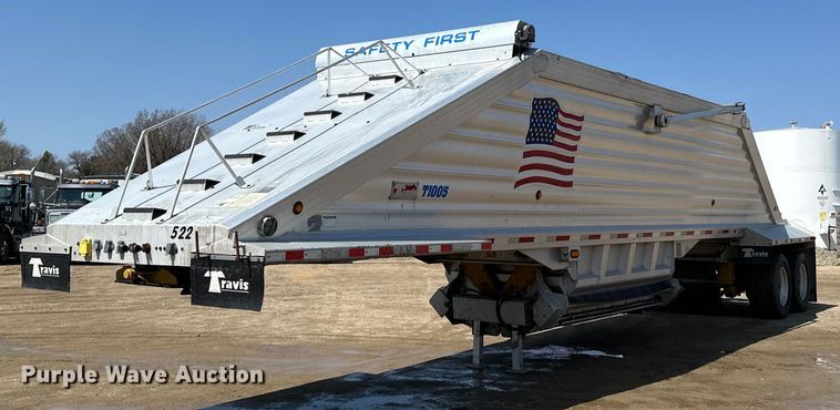 2011 Travis  bottom dump trailer - EA2411