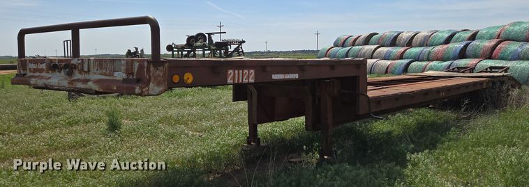1973 Fruehauf drop deck equipment trailer - EN8923