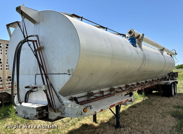 1996 Ledwell Bulkfeed feed delivery trailer - EQ4658