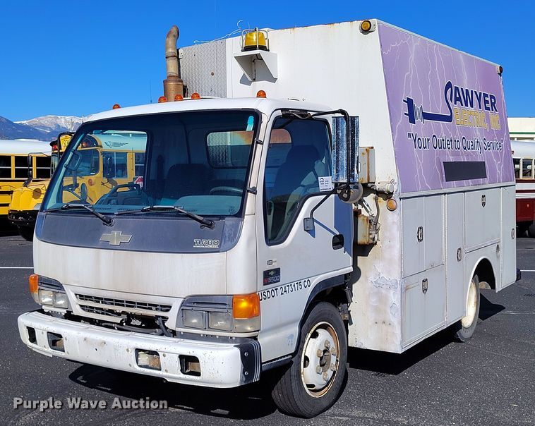 2005 Chevrolet W5500 utility / service truck - DP4923