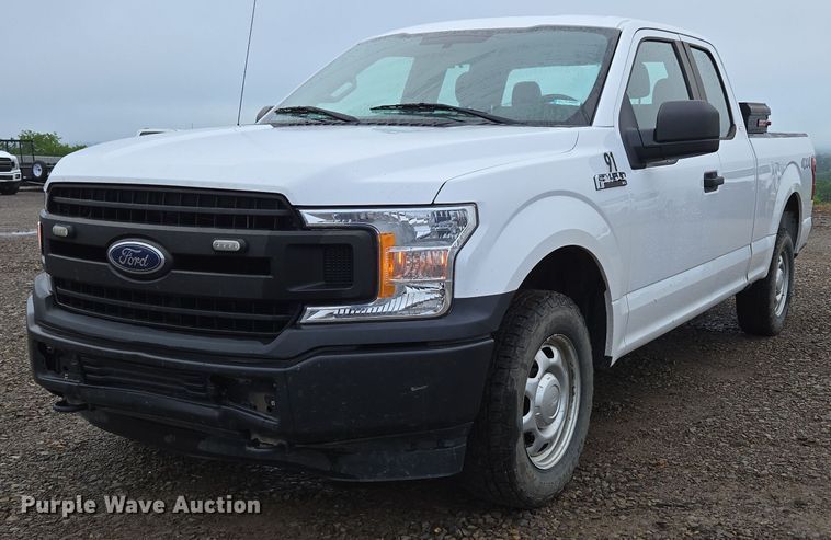 2018 Ford F150 XL SuperCab pickup truck - DP6406