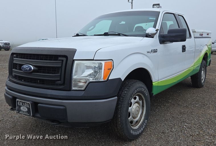 2014 Ford F150 SuperCab pickup truck - DP6409