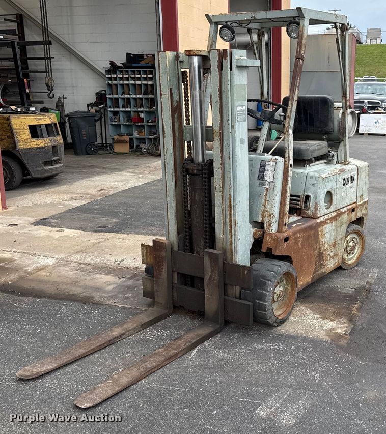 Clark C500-45 forklift - DZ4030
