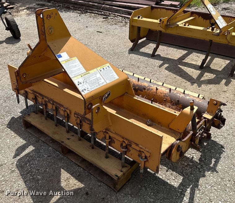 Woods Gill 20A160 soil pulverizer - DZ4113