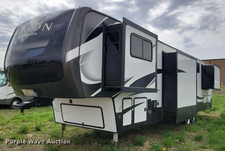2021 Keystone Yukon 421FL camper - EA2441
