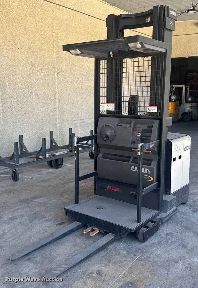 2014 Crown SP3505-30 order picker - EC3572