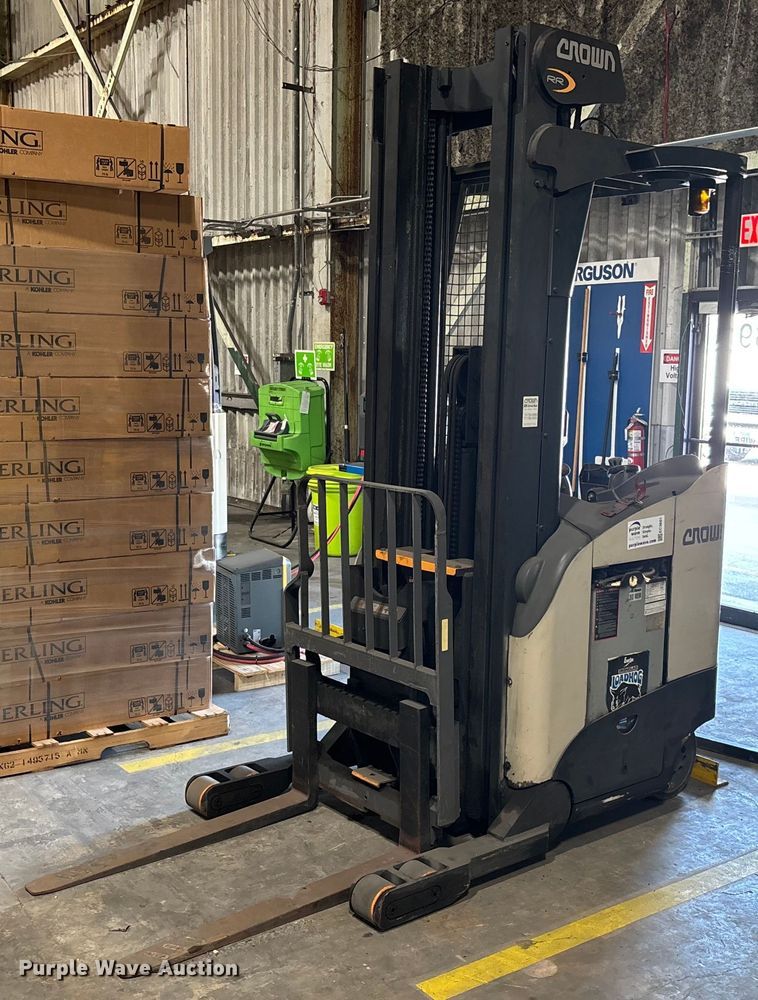 Crown RR5725-35 order picker - EC3601