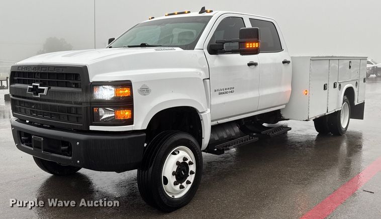 2019 Chevrolet Silverado 5500HD Crew Cab utility / service truck - ED5620