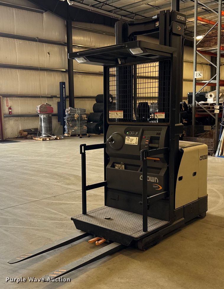 Crown SP3520-30 order picker - EF1988