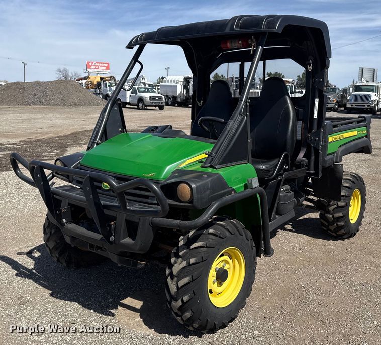2010 John Deere Gator utility vehicle - EG5688
