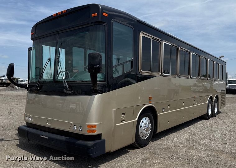 2009 BlueBird Coachworks coach bus - EG5768