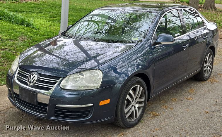 2006 Volkswagen  Jetta   - EM7176