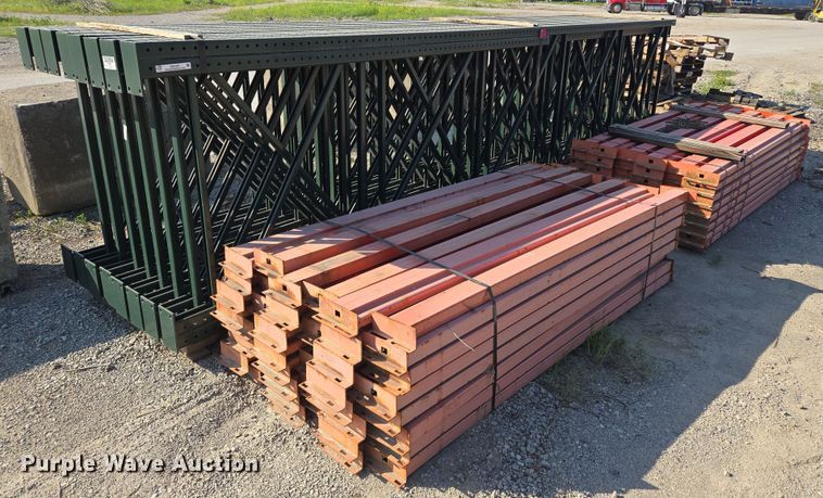 Pallet racking  - EM7326