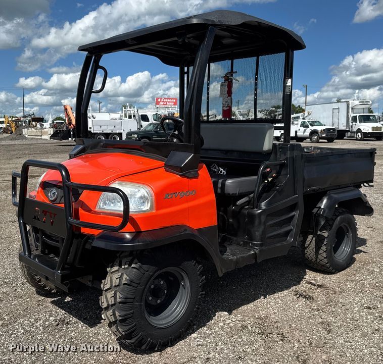 2010 Kubota RTV900 utility vehicle - EQ1466