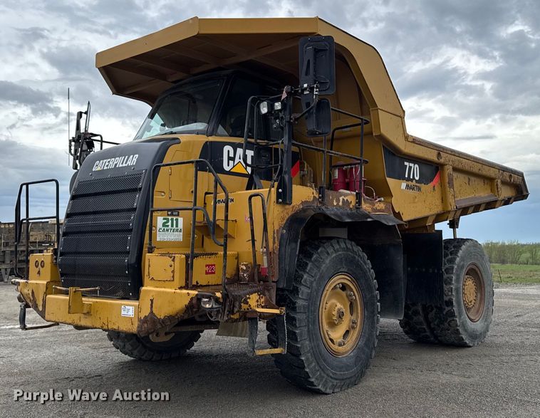 2010 Caterpillar 770 haul truck - DT0742