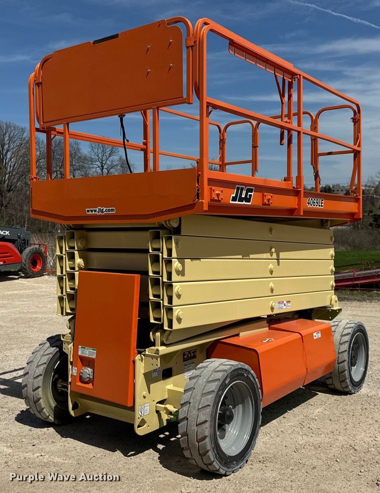2015 JLG 4069LE scissor lift - EF1977