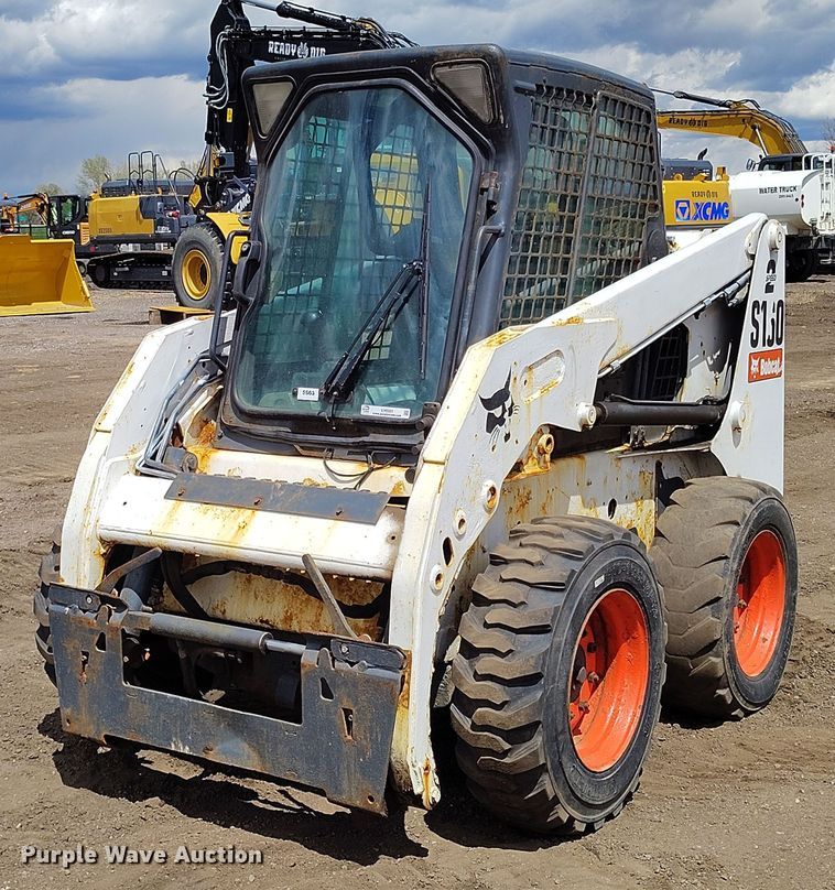 2010 Bobcat S160 skid steer loader - EH0301