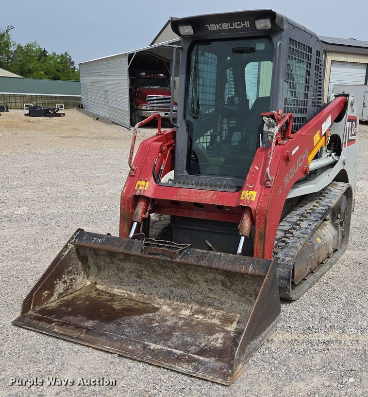 2017 Takeuchi TL8 tracked skid steer loader - EJ7535