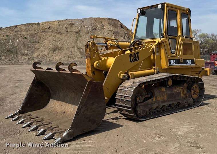 1993 Caterpillar 963 track loader - EM3822