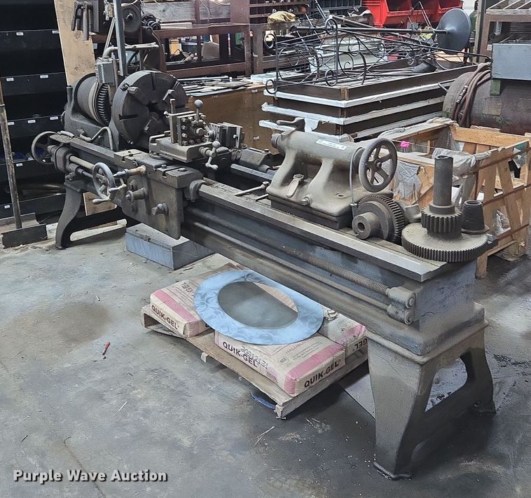 Turner Machinery lathe - EM7152