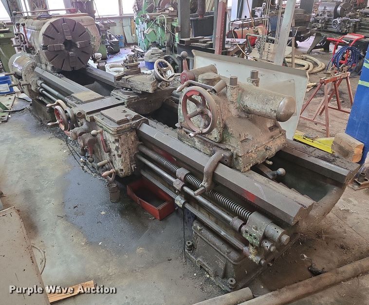 Axelson lathe - EM7242