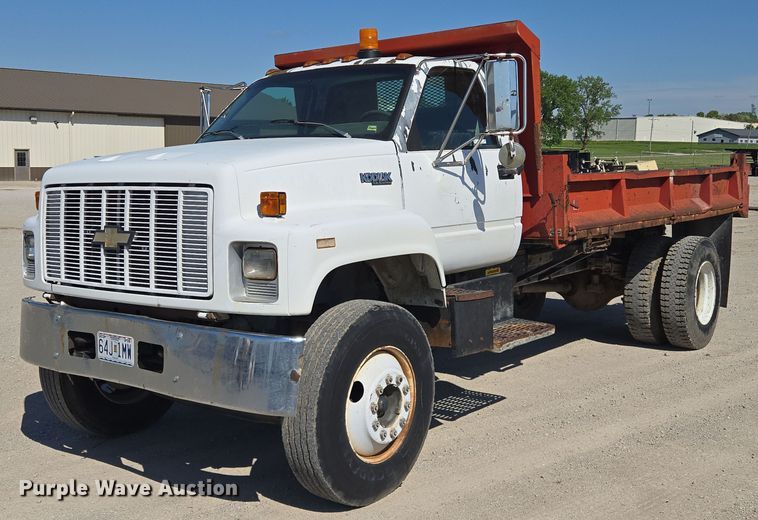 1993 Chevrolet C7 dump flatbed truck - EM7274