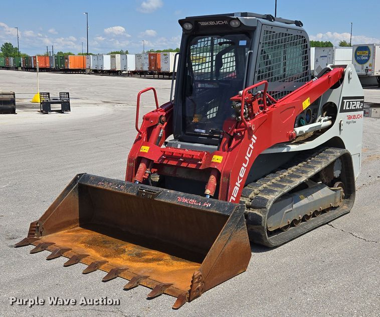 2023 Takeuchi TL12R-2 tracked skid steer loader - EM7282