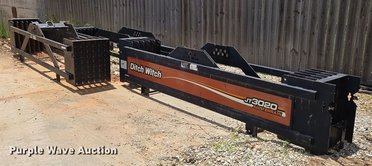 (3) Ditch Witch JT3020 Mach 1 rod baskets - EN3735