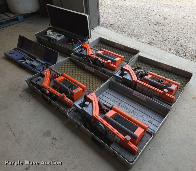 (6) cable locators - EN3745