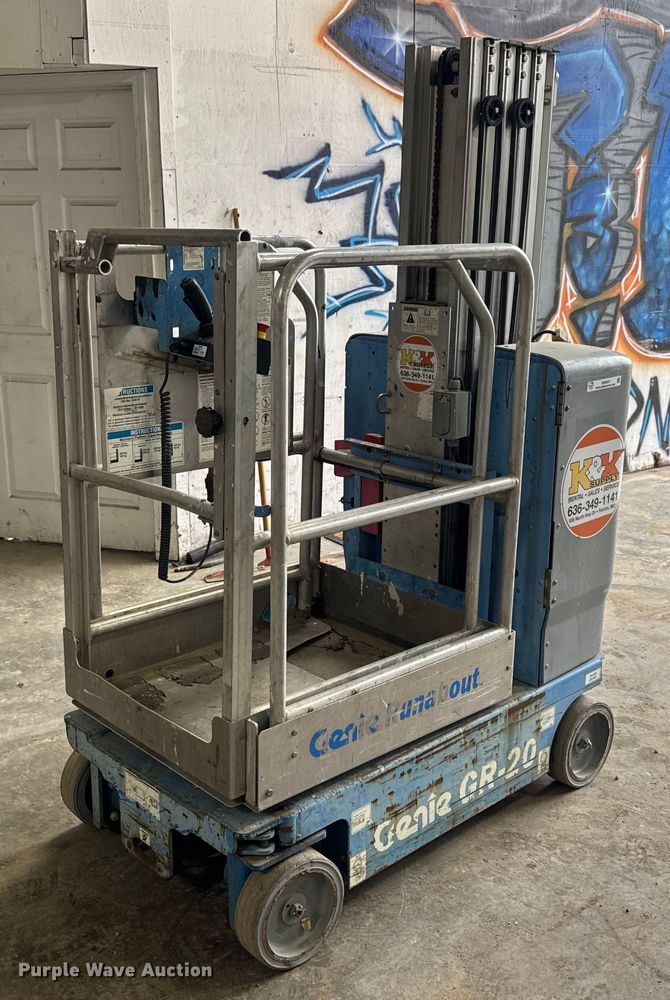 2012 Genie GR-20 vertical lift - EN4541
