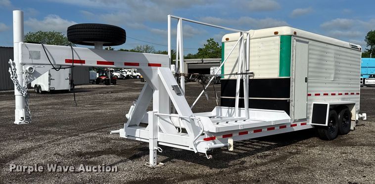 1992 Kiefer enclosed cargo trailer - EQ1454
