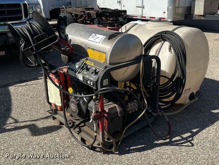 Landa PHHW 5-3000 hot pressure washer - EB2544