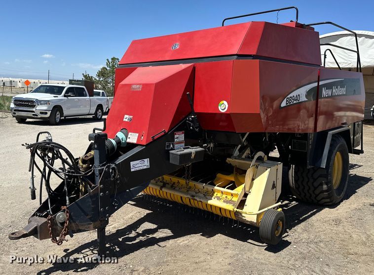 2003 New Holland BB940S large square baler - DF8503