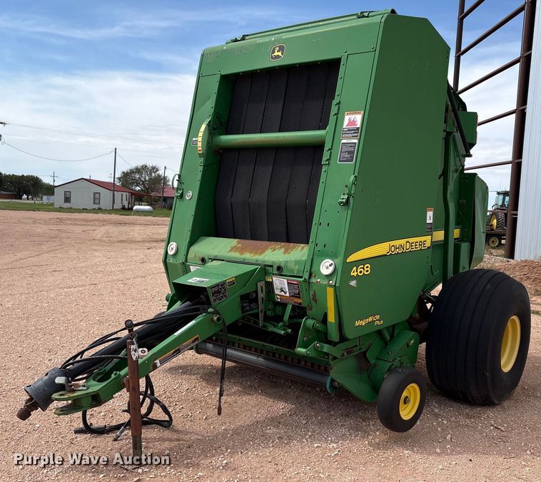 2007 John Deere 468 MegaWide Plus round baler - DY2503